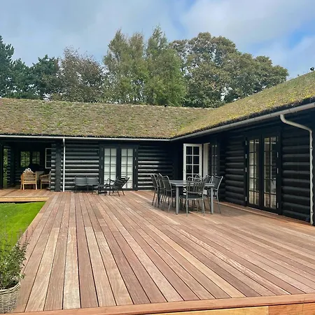Feriehus Nordic Exclusive Log House On The North Coast